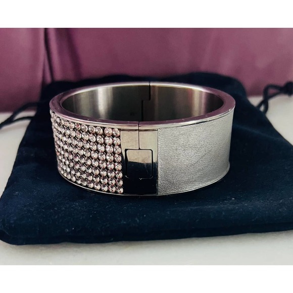 NWT Swarovski Intervalle signed crystal bangle Medium - Picture 8 of 9